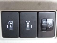 ξ¦��ư���饤�ɥɥ��� 4