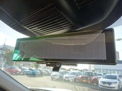 ���ޡ��ȥ롼��ߥ顼��ܡ���������礭�ʲ�ʪ���Ѥ�Ǥ��Ƥ⡢�Хå��ɥ��ˤĤ��Ƥ��륫���α�����Хå��ߥ顼�˱Ǥ��ǻ볦��פ�ޤ��� 5