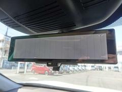 ���ޡ��ȥ롼��ߥ顼��ܡ���������礭�ʲ�ʪ���Ѥ�Ǥ��Ƥ⡢�Хå��ɥ��ˤĤ��Ƥ��륫���α�����Хå��ߥ顼�˱Ǥ��ǻ볦��פ�ޤ��� 4