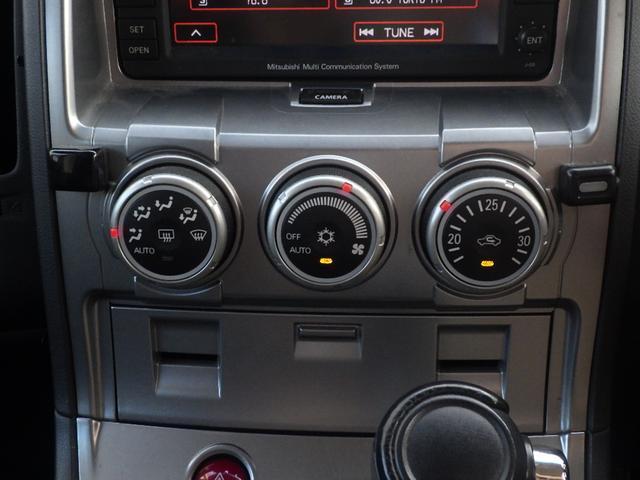 デリカＤ：５ Ｃ２　Ｇ　プレミアム　電動リアゲート　両側パワースライドドア　フロント／サイド／バックカメラ　ナビ　地デジ　ＥＴＣ（16枚目）