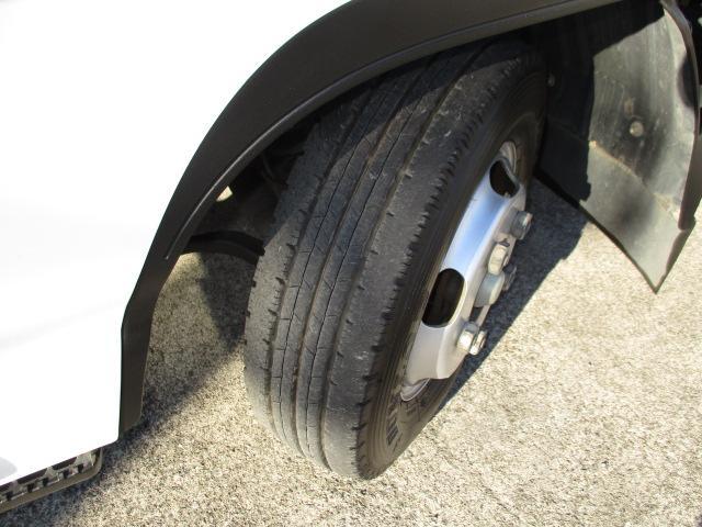 1.5t フルフラットロー オートマ車 ナビ付(14枚目)