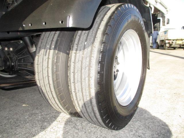 1.5t フルフラットロー オートマ車 ナビ付(15枚目)