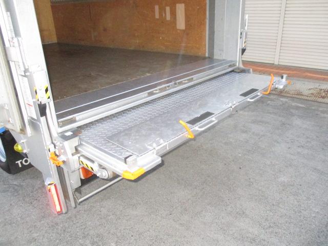2t フルジャストロー アルミバン 引き出しゲート AT車 バックカメラ ETC リフト昇降荷重600Kg 左スライドドア リア観音開き(5枚目)