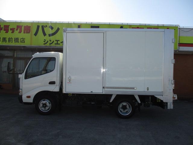 2t フルジャストロー アルミバン 引き出しゲート AT車 バックカメラ ETC リフト昇降荷重600Kg 左スライドドア リア観音開き(33枚目)