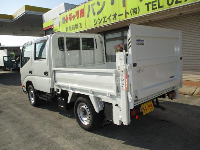 トヨエース ０．８ｔ　Ｗキャブ　全低床　垂直ゲート　４ＷＤ　オートマ車　ゲート昇降荷重６００Ｋｇ　フルタイム４ＷＤ（32枚目）