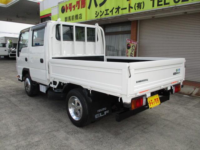 ２ｔ　Ｗキャブ　フルフラットロー　４ＷＤ　リアヒーター　４ＷＤ切り替え式(30枚目)