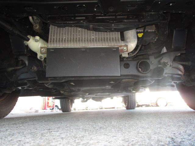 トヨエース ０．８ｔ　Ｗキャブ　垂直パワーゲート　４ＷＤ　ナビ　バックカメラ　リアクーラー　リアヒーター　ゲート昇降荷重６００Ｋｇ　フルタイム４ＷＤ（35枚目）