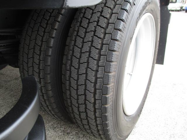 トヨエース ２ｔ　ワイド　ロング　４ＷＤ　ナビ　４ＷＤ切り替え式　かるがるゲート（18枚目）