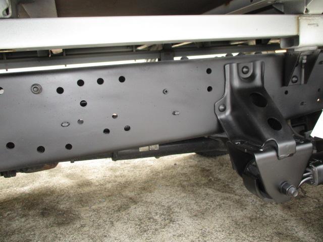 トヨエース １．０５ｔ　シングルジャストロー　垂直ゲート　４ＷＤ　ＡＴ車　ナビ　バックカメラ　ゲート昇降荷重６００Ｋｇ　フルタイム４ＷＤ（22枚目）