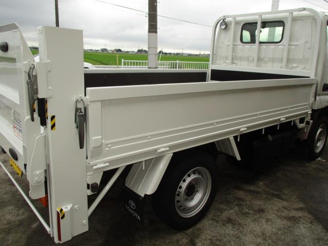 トヨエース １．０５ｔ　シングルジャストロー　垂直ゲート　４ＷＤ　ＡＴ車　ナビ　バックカメラ　ゲート昇降荷重６００Ｋｇ　フルタイム４ＷＤ（36枚目）