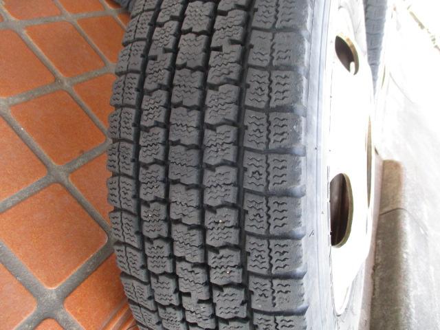 トヨエース ２ｔ　フルジャストロー　垂直パワーゲート　４ＷＤ　ゲート昇降荷重６００Ｋｇ　４ＷＤ切り替え式（24枚目）