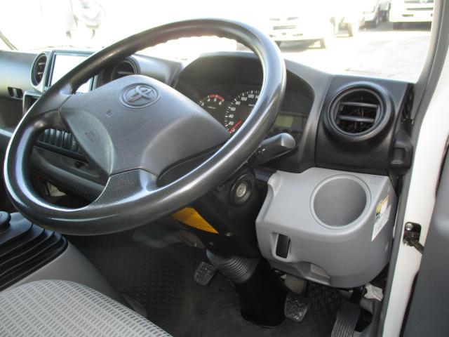 トヨエース １．３５ｔ　シングルジャストロー　４ＷＤ　ナビ　フルタイム４ＷＤ（11枚目）