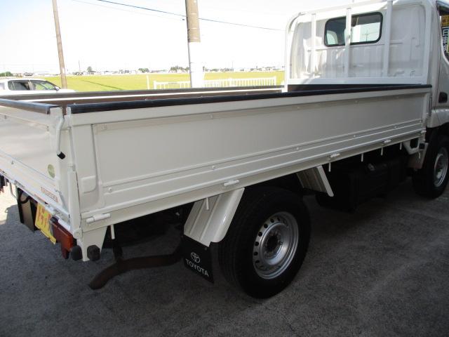 トヨエース １．３５ｔ　シングルジャストロー　４ＷＤ　ナビ　フルタイム４ＷＤ（32枚目）