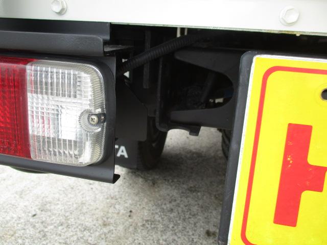 トヨエース １ｔ　シングルジャストロー　垂直ゲート　４ＷＤ　オートマ車　ナビ　バックカメラ　ゲート昇降荷重６００Ｋｇ　フルタイム４ＷＤ（24枚目）