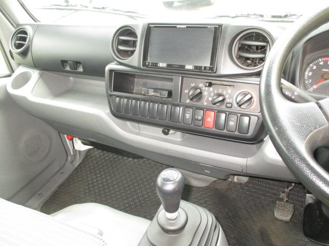 トヨエース １．３５ｔ　シングルジャストロー　４ＷＤ　ナビ　フルタイム４ＷＤ（12枚目）
