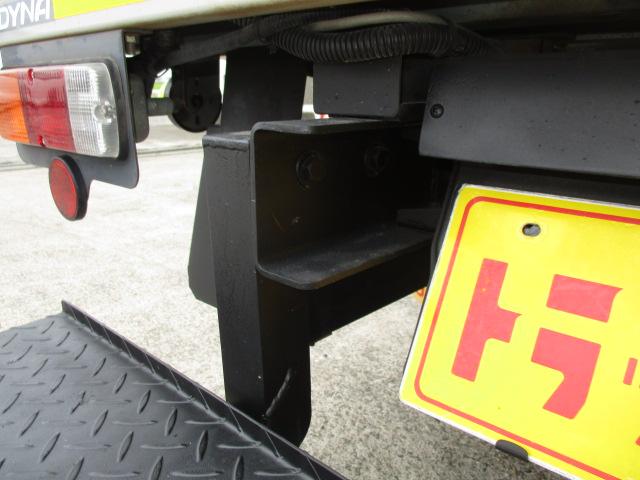 ダイナトラック ０．９５ｔ　シングルジャストロー　アルミバン　４ＷＤ　ＡＴ車　４枚観音　バックカメラ　フルタイム４ＷＤ（26枚目）
