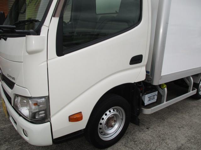 ダイナトラック ０．９５ｔ　シングルジャストロー　アルミバン　４ＷＤ　ＡＴ車　４枚観音　バックカメラ　フルタイム４ＷＤ（40枚目）