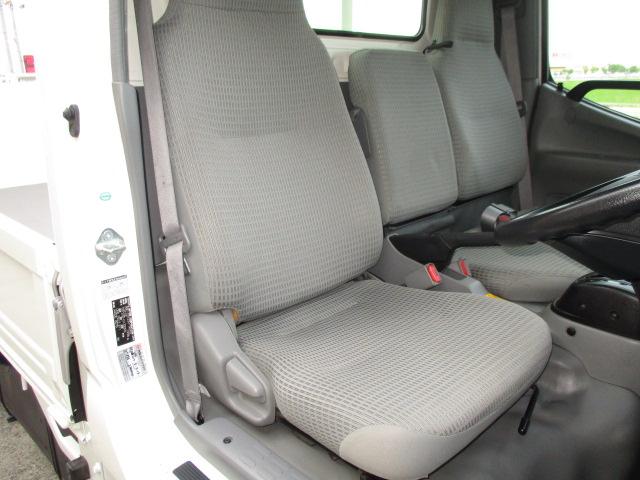 トヨエース １．４ｔ　シングルジャストロー　垂直パワーゲート　オートマ車　ナビ　バックカメラ　ゲート昇降荷重６００Ｋｇ（10枚目）