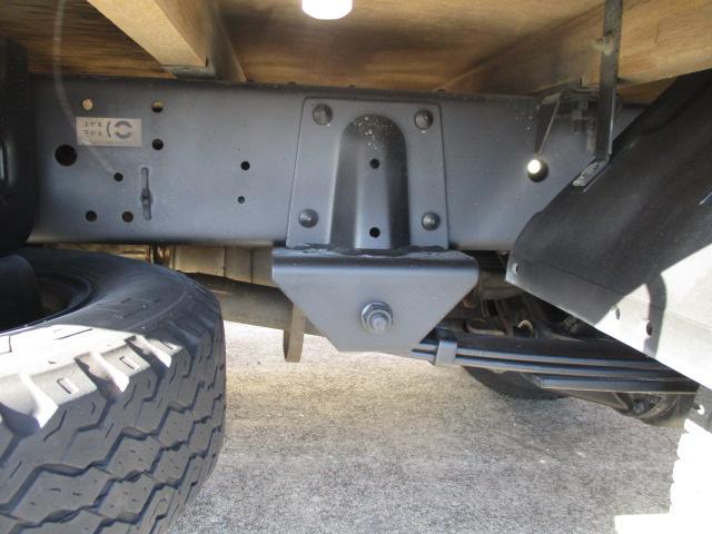 エルフトラック １．５ｔ　フラットロー　４ＷＤ　４ＷＤ切り替え式　Ｌ／Ｈ切り替え式（17枚目）