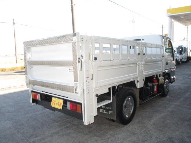 エルフトラック 3t カスタム 高床 垂直パワーゲート バックカメラ ゲート昇降荷重600Kg(3枚目)