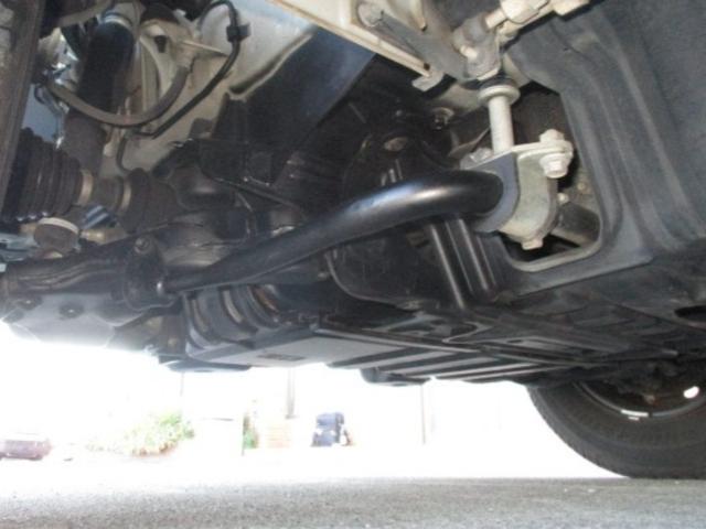 ハイエースバン １ｔ　冷蔵冷凍　４ＷＤ　オートマ車　－２２℃設定　フルタイム４ＷＤ（23枚目）