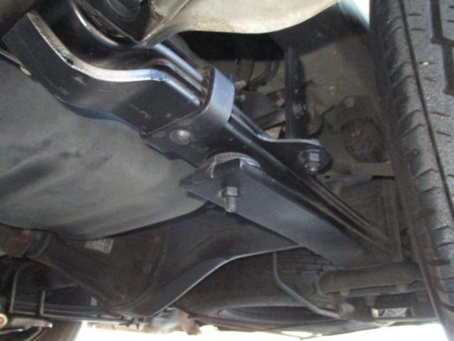 ハイエースバン １ｔ　冷蔵冷凍　４ＷＤ　オートマ車　－２２℃設定　フルタイム４ＷＤ（24枚目）