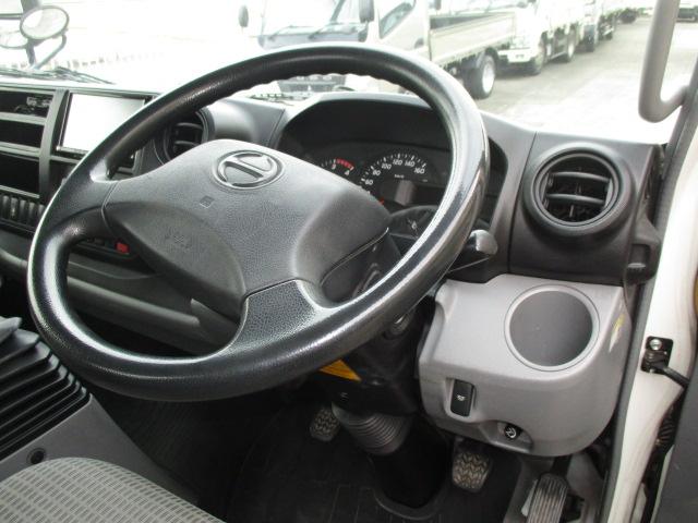 デュトロ ３ｔ　セフティーローダー　ラジコン　ナビ　衝突被害軽減ブレーキ　車線逸脱警報装置（17枚目）