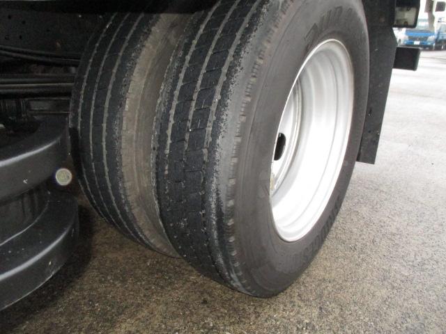 デュトロ ２ｔ　ロング　フルジャストロー　４ＷＤ　かるがるゲート　４ＷＤ切り替え式（16枚目）