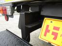 ０．９５ｔ　シングルジャストロー　アルミバン　４ＷＤ　ＡＴ車　４枚観音　バックカメラ　フルタイム４ＷＤ（26枚目）