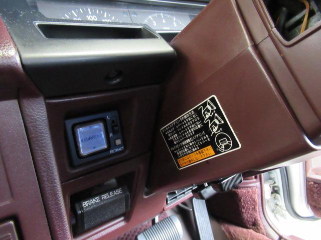 クラウン HT2000ツインカム24ロイヤルサルーンスーパーチャージャー 内外装ノーマル車 取説 記録簿(38枚目)