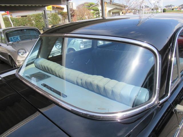 セドリック 　１９００カスタム　エンジンＯ／Ｈ　ベンチシート６人乗り（23枚目）