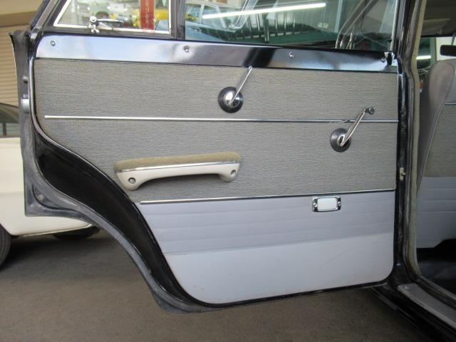 セドリック 　１９００カスタム　エンジンＯ／Ｈ　ベンチシート６人乗り（52枚目）