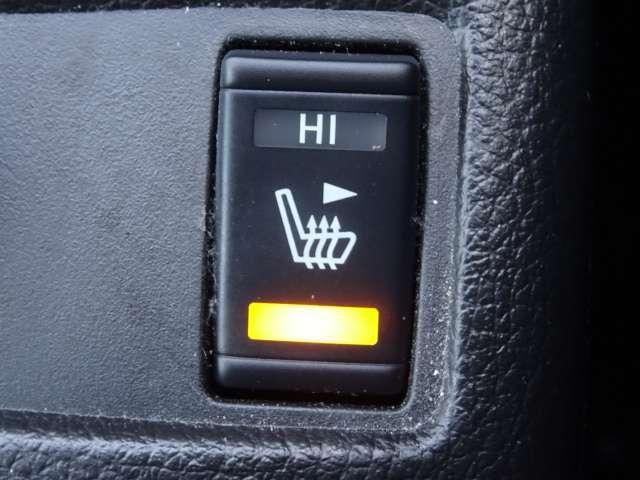 4WD/Sunroof/OneOwner/Navi/CD/DVD/AW/No-accidents/BackCamera