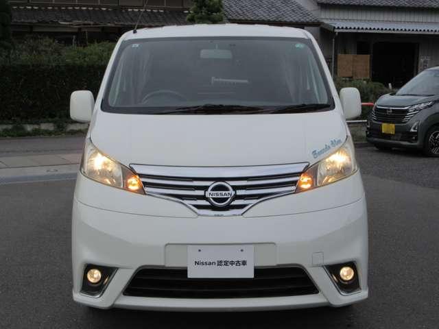 ＮＶ２００バネットワゴン プレミアムＧＸ－２Ｒ　プレミアムＧＸ－２Ｒ　日産ピーズクラフト製ツールドスタ－キャンピング仕様　街乗りサイズのＮＶ２００　ＶＡＮＥＴＴＥをベースにした車中泊モデル「ツールドスター」車中泊にも使えるキャンピング仕様です。（16枚目）