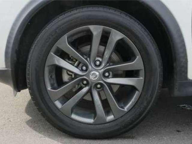 ジューク １５ＲＸ　Ｖアーバンセレクション　１５ＲＸ　Ｖ　アーバンセレクション◆ワンオ－ナ－車◆エマブレ・車線逸脱警報・横滑り防止◆アイドリングＳ◆キセノンヘッドライト◆アラウンドビュ－モニタ－◆Ｍナビ・ＴＶ・ＤＶＤ・ＢＴ・録音機能◆１７ＡＷ◆（5枚目）
