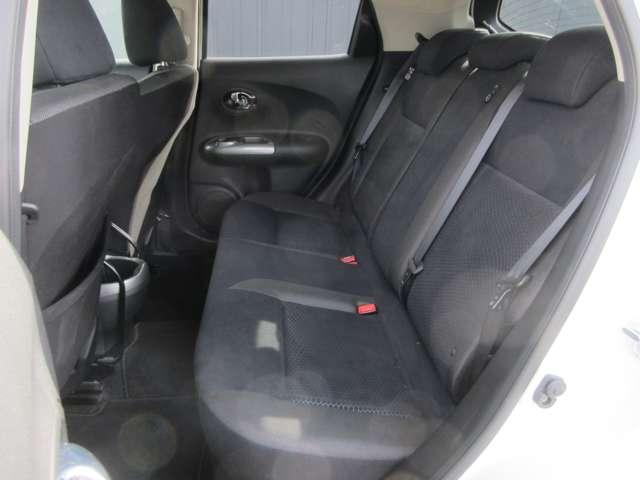 ジューク １５ＲＸ　Ｖアーバンセレクション　１５ＲＸ　Ｖ　アーバンセレクション◆ワンオ－ナ－車◆エマブレ・車線逸脱警報・横滑り防止◆アイドリングＳ◆キセノンヘッドライト◆アラウンドビュ－モニタ－◆Ｍナビ・ＴＶ・ＤＶＤ・ＢＴ・録音機能◆１７ＡＷ◆（14枚目）
