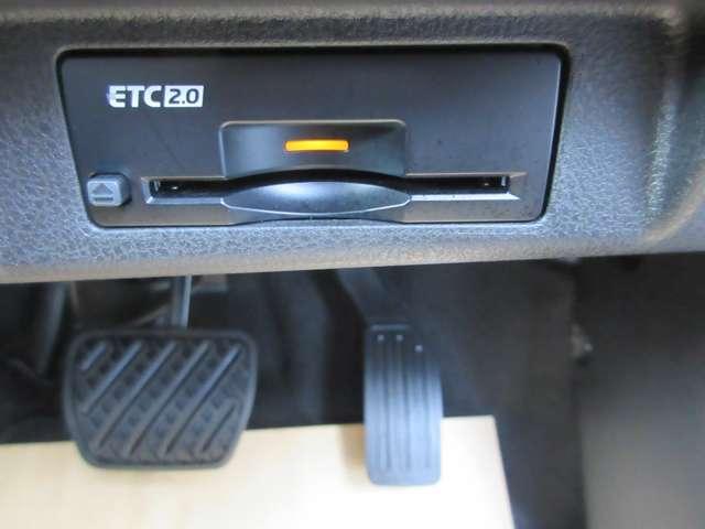 リーフ e+ G レンタアップ◆62kw◆12セグメント◆プロパイロット◆BOSEサウンド◆充電ケーブル◆EV専用コネクトナビ・TV◆AVM◆ETC2.0◆Sミラ-◆エマブレ・踏み間違え防止・車線逸脱・シートH(9枚目)