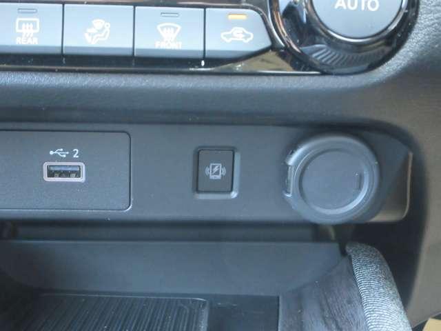 オーラ G 90周年記念車 G 90周年記念車◆展示試乗車UP◆エマブレ・踏み間違い防止・車線逸脱警報・横滑り防止◆BOSE◆プロパイロット◆Mナビ・TV・DVD・BT・USB・ETC・ドラレコ・Sミラ-◆AVM◆HBA(11枚目)