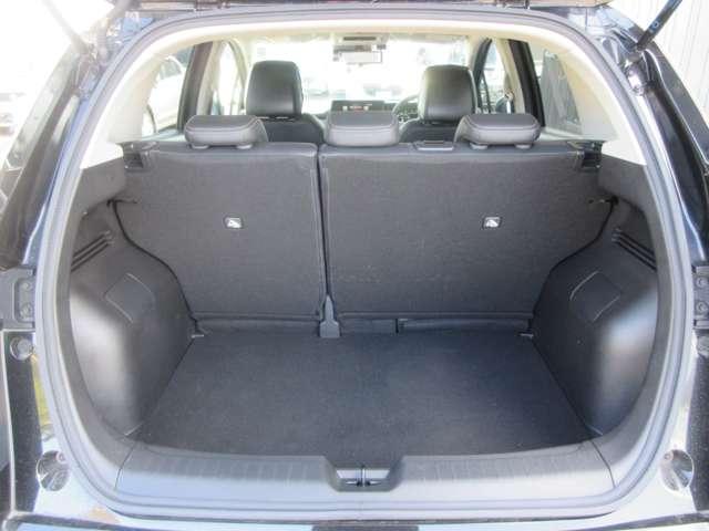 オーラ G 90周年記念車 G 90周年記念車◆展示試乗車UP◆エマブレ・踏み間違い防止・車線逸脱警報・横滑り防止◆BOSE◆プロパイロット◆Mナビ・TV・DVD・BT・USB・ETC・ドラレコ・Sミラ-◆AVM◆HBA(17枚目)