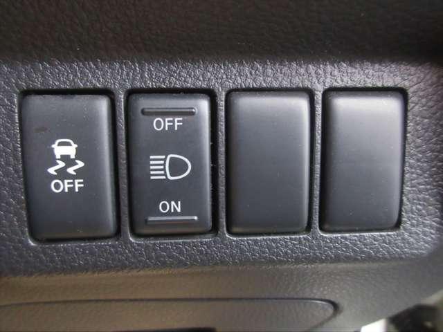 エクストレイル 20Xtt ブラック エクストリーマーX 20Xtt ブラックエクストリーマーX 4WD ハイパ-ルーフレ-ル 防水シート◆全席シートヒ-タ-◆キセノンヘッドライト◆クルlコン◆Mナビ・TV・CD・BT・ETC◆バックカメラ(2枚目)