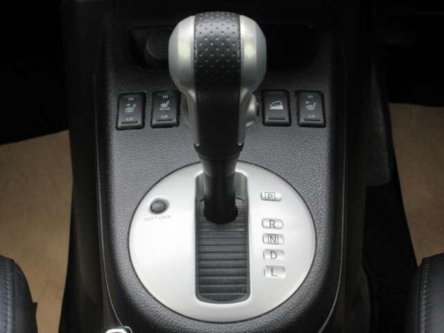 エクストレイル 20Xtt ブラック エクストリーマーX 20Xtt ブラックエクストリーマーX 4WD ハイパ-ルーフレ-ル 防水シート◆全席シートヒ-タ-◆キセノンヘッドライト◆クルlコン◆Mナビ・TV・CD・BT・ETC◆バックカメラ(10枚目)