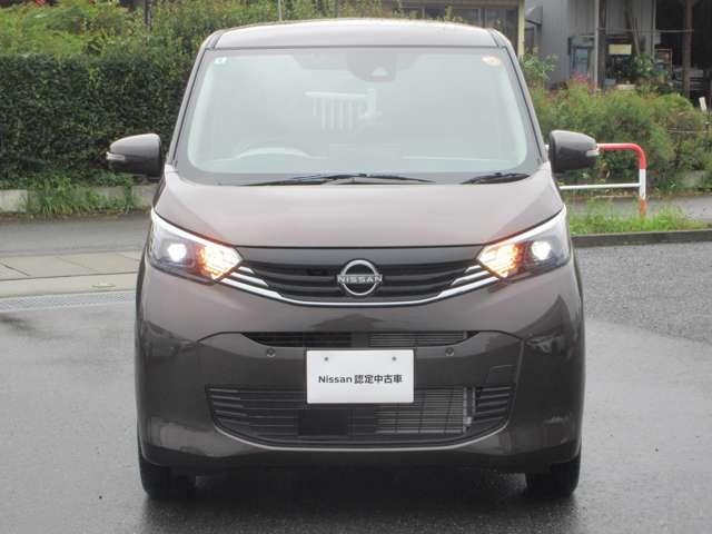 デイズ X X 4WD 試乗車UP◆メモリーナビMM223D-L◆TV・BT◆アラウンビュ-M◆ETC2.0◆前後ドラレコ◆LEDライト◆14インチAW◆エマブレ◆踏み間違い◆車線逸脱警報◆SOSコ-ル◆シートH(18枚目)