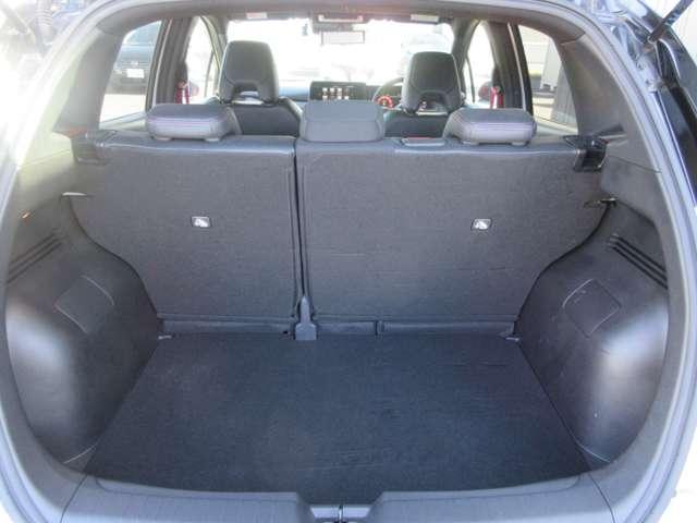 オーラ 1.2 NISMO ワンオ-ナ-車 NISMO専用チューニング プ カーテンエアバッグ エマブレ インテリキー ETC ドラレコ 車線逸脱警報 ワンセグ キーフリーシステム ダブルエアバック 定期点検記録簿 アルミホイール 運転席エアバッグ メモリーナビ ナビTV(17枚目)