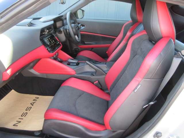 フェアレディZ 3.0 バージョン ST ワンオ-ナ-車 BOSEサウンド 9M-ATx レ 衝突軽減システム レーンキープ オートクルーズ Bモニタ 盗難防止システム ワンオーナ アルミホイール LEDヘッドライト 禁煙車 ナビTV スマートキー ETC キーレス ドライブレコーダー(16枚目)