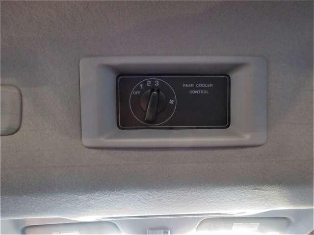 キャラバン 2.0 DX ロングボディ ワンオ-ナ-車 エマ-ジェンシ-ブレ-キ 踏み間違い衝突防止 エアバック キーレスエントリー マニュアルエアコン パワステ Wエアバック パワーウィンドウ ETC ABS 記録簿 盗難防止システム ワンオーナー 禁煙車 車線逸脱警報装置(6枚目)