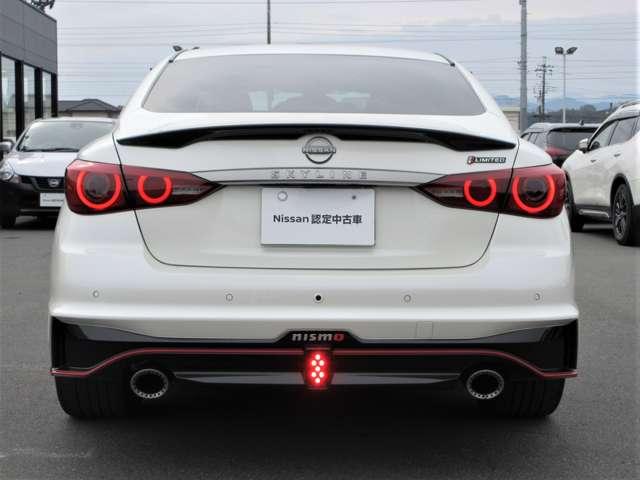 スカイライン ニスモリミテッド 限定車100台 NISMOとしてのダイナミズムと、スカイラインが伝統とする美意識の融合◆60年以上続くスカイラインの歴史を継承し、さらにスタイルとパフォーマンスを高めたスカイライン NISMO。(20枚目)