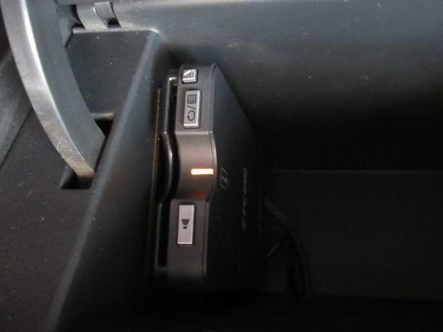 エルグランド ２５０ハイウェイスターアーバンクロム　２５０ＨＳアーバンクロム　ワンオ－ナ－車◆後席フリップダウンモニタ－◆両側オートスライドドア◆アルパインＨＤＤナビ・ＴＶ・ＥＴＣ２．０・ドラレコ◆バックカメラ◆インテリジェントキ－◆日産ワイド保証（8枚目）