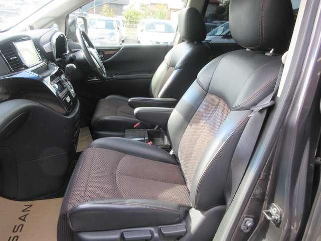 エルグランド ２５０ハイウェイスターアーバンクロム　２５０ＨＳアーバンクロム　ワンオ－ナ－車◆後席フリップダウンモニタ－◆両側オートスライドドア◆アルパインＨＤＤナビ・ＴＶ・ＥＴＣ２．０・ドラレコ◆バックカメラ◆インテリジェントキ－◆日産ワイド保証（15枚目）