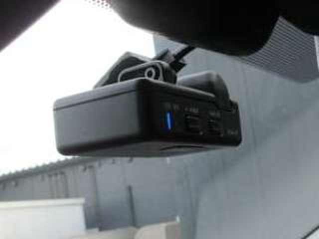 エクストレイル 2.0 20Xi 2列車 4WD ワンオ-ナ-車 エマブレ Pパイロット セキュリティ リアカメラ ワンオナ 追従クルーズ LED ドライブレコーダ インテリジェントキー LDW サイドカメラ ETC Aストップ AAC ナビ&TV メモリーナビ キーフリー アルミホイール(8枚目)