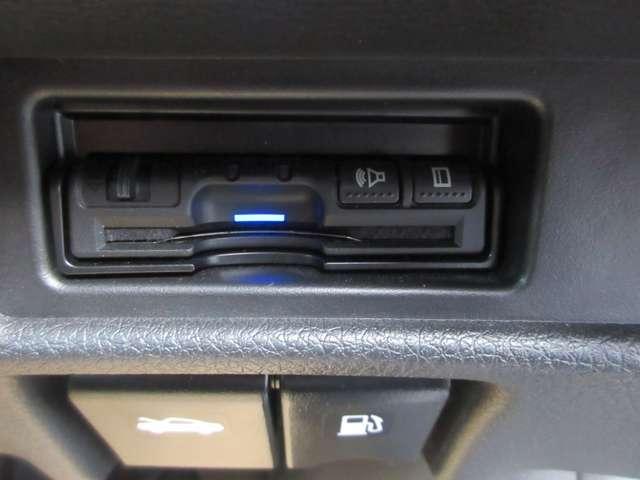 エクストレイル 2.0 20Xi 2列車 4WD ワンオ-ナ-車 エマブレ Pパイロット セキュリティ リアカメラ ワンオナ 追従クルーズ LED ドライブレコーダ インテリジェントキー LDW サイドカメラ ETC Aストップ AAC ナビ&TV メモリーナビ キーフリー アルミホイール(9枚目)